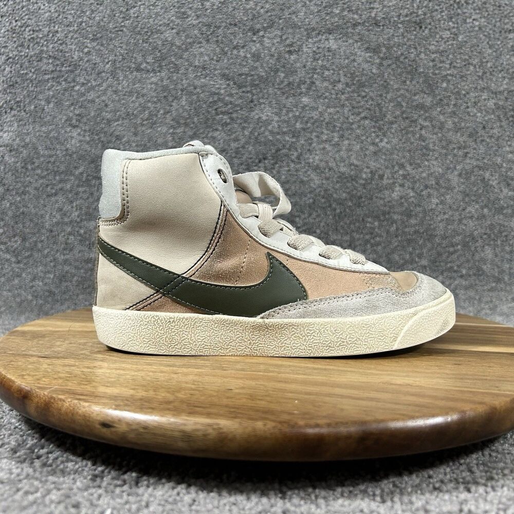 Nike Blazer 77 SE Dance DQ0370-100 Kids Size 13 Sand Drift Olive Atheltic Shoes